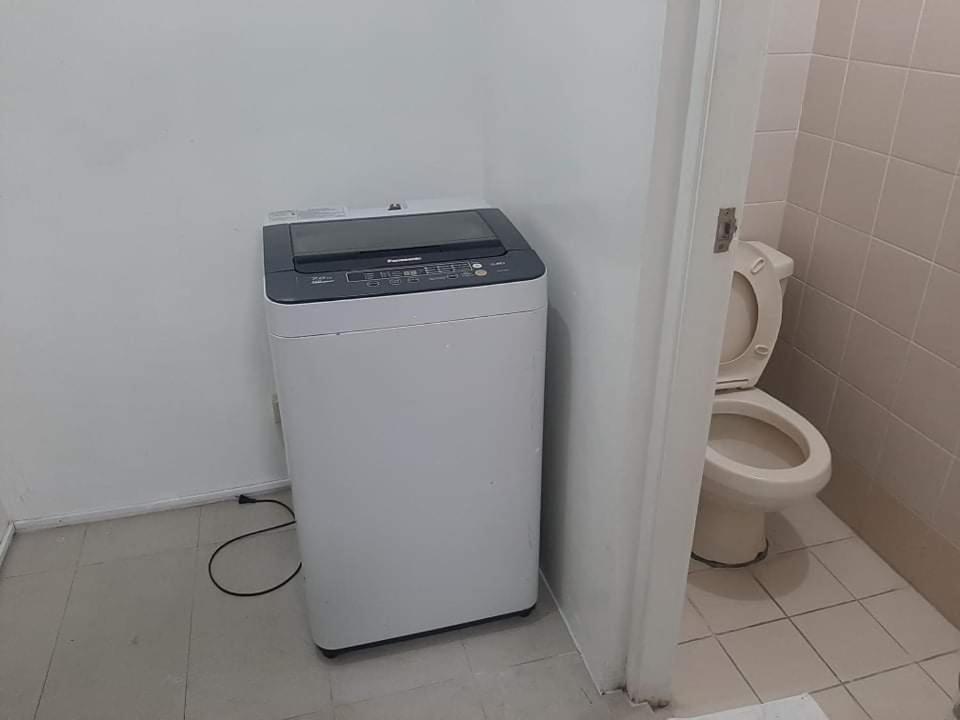 Spacious 2 Bedroom Unit With Pool Manila Luaran gambar