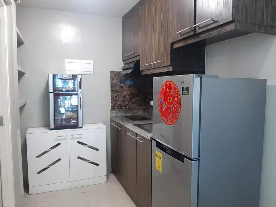 Spacious 2 Bedroom Unit With Pool Manila Luaran gambar